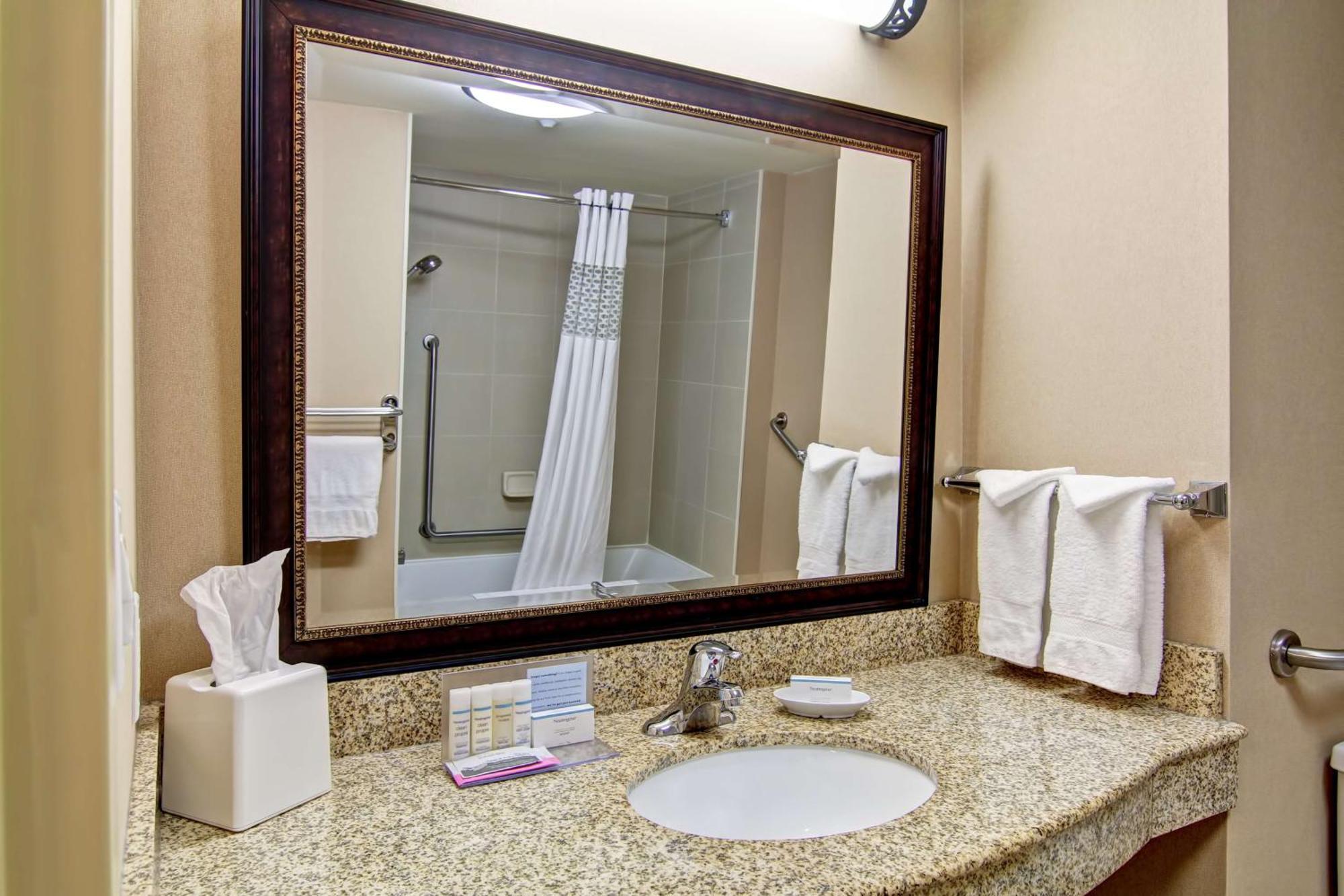 Hampton Inn Sudbury, Ontario Exterior photo